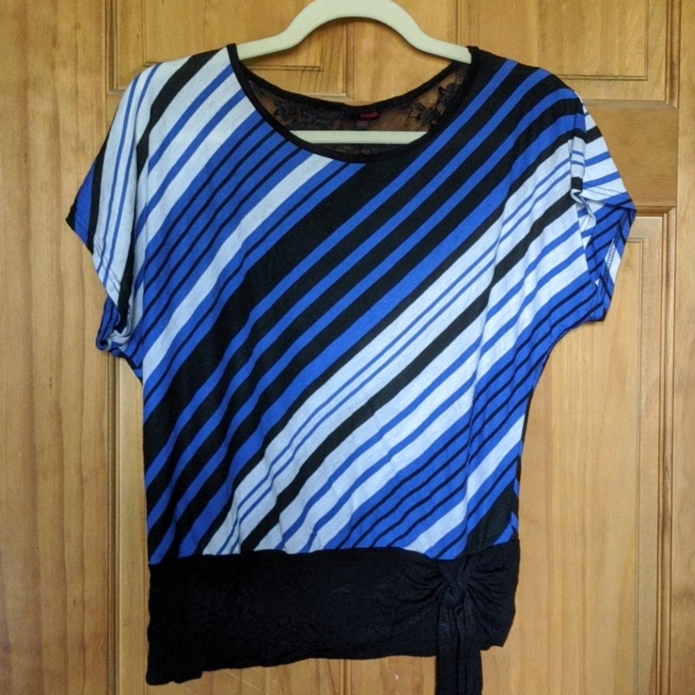 Bongo Short Sleeve Top